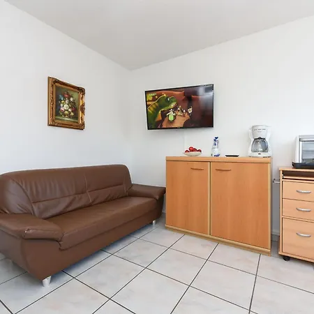 Gaestehaus Sturmeck بينسيرسيال